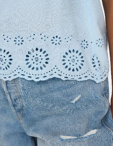 Maiou Only, albastru