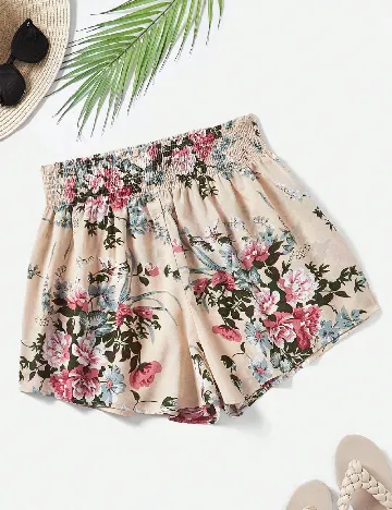 Pantaloni scurti SHEIN CURVE, crem