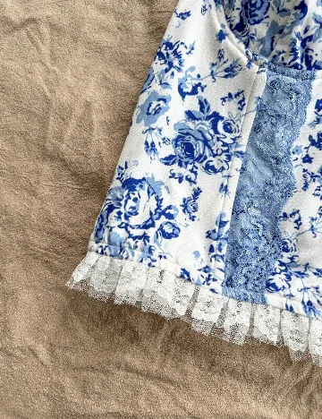 Top SHEIN, albastru/alb