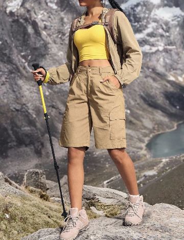 Pantaloni scurti SHEIN, maro