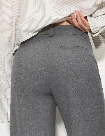 Pantaloni Pull&Bear, gri