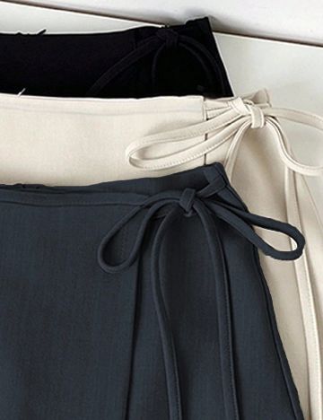 Fusta SHEIN, bleumarin inchis