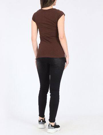 Tricou Zara, maro