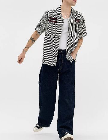 Blugi Urban Outfitters, bleumarin