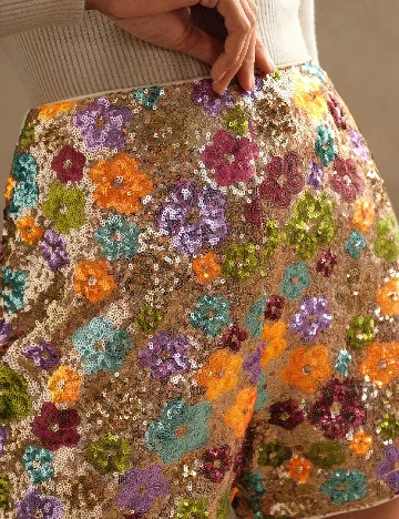 Pantaloni scurti Anewsta, mix culori