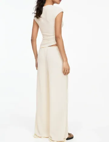 Pantaloni Pull&Bear, crem