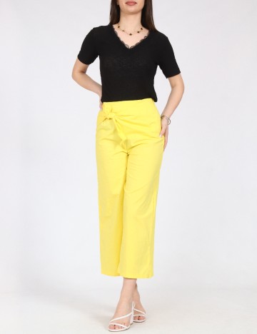 Pantaloni Bershka, galben