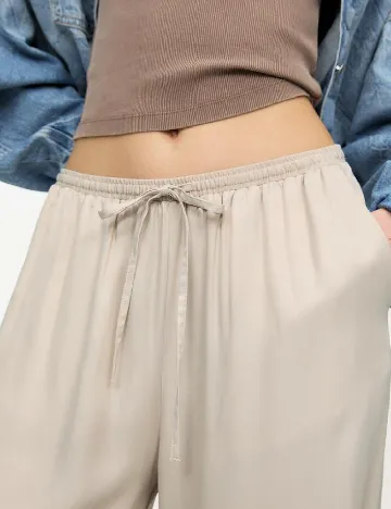 Pantaloni Pull&Bear, bej