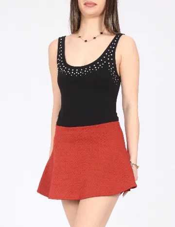 Fusta Zara, caramiziu