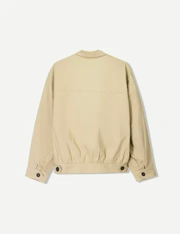 Jacheta Bershka, bej