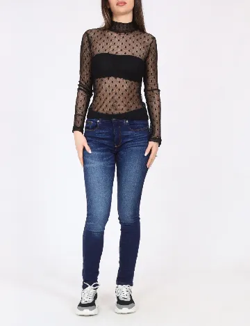Top Bershka, negru