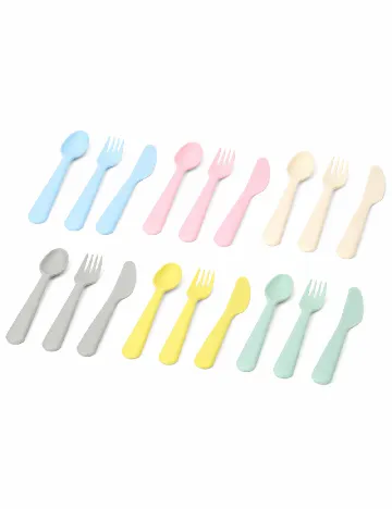 Set tacamuri plastic ACTION, mix culori