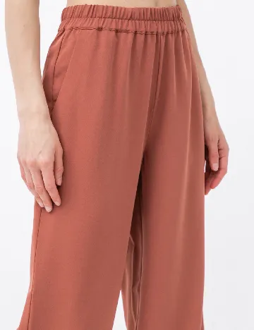 Pantaloni NA-KD, caramiziu