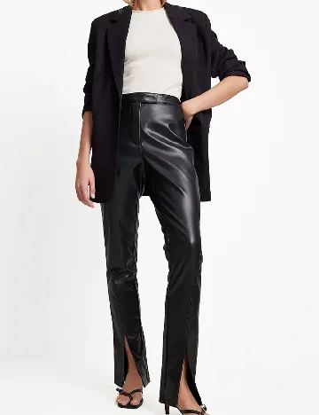 Pantaloni imitatie de piele NA-KD, negru