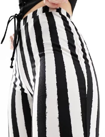 Pantaloni Noisy May, alb/negru