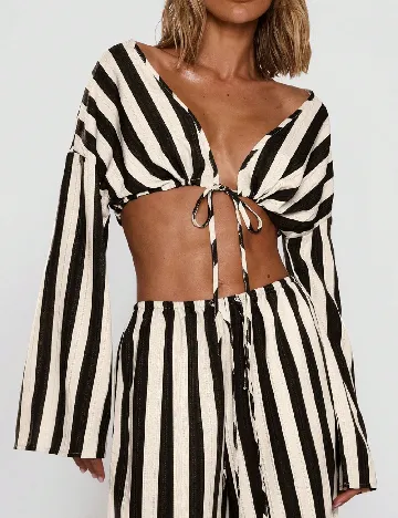 Top Musera, crem/negru