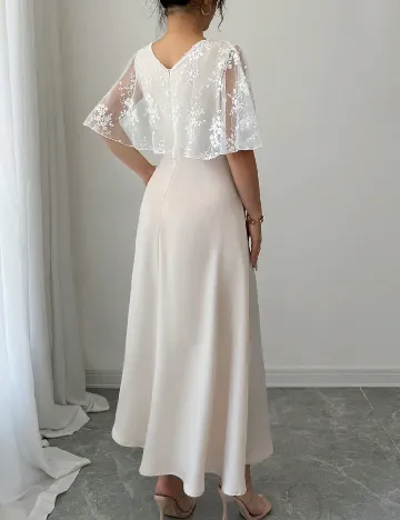 Rochie medie SHEIN, crem