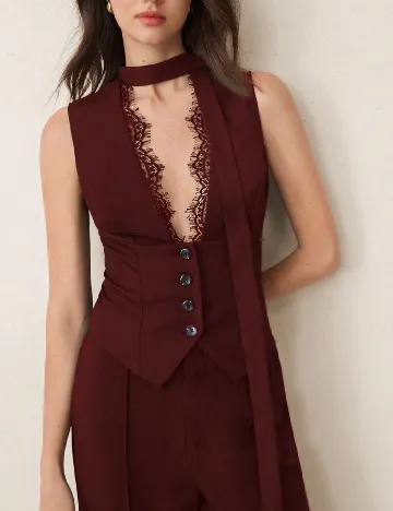 Vesta SHEIN, visiniu