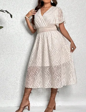 Rochie medie SHEIN CURVE, crem