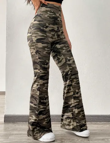 Pantaloni SHEIN, army