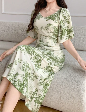 Rochie medie SHEIN, ecru