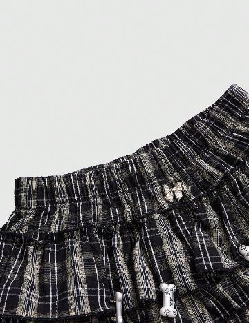 Pantaloni scurti Romwe, negru