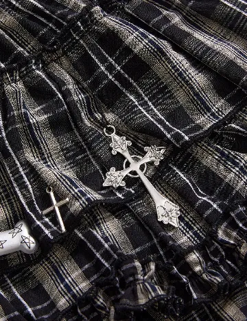 Pantaloni scurti Romwe, negru