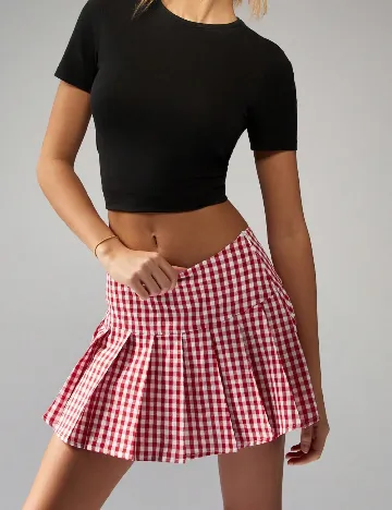 Fusta Missguided, rosu