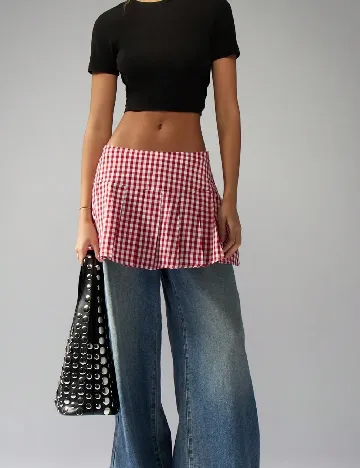 Fusta Missguided, rosu