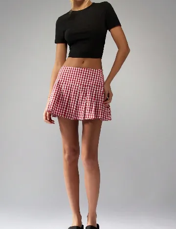 Fusta Missguided, rosu