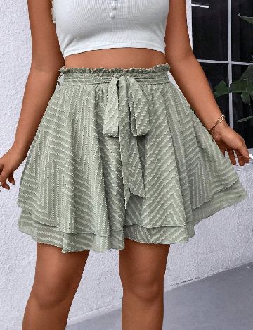 Pantaloni scurti SHEIN CURVE, verde