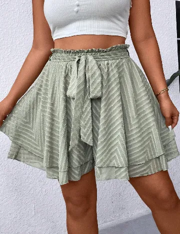 Pantaloni scurti SHEIN CURVE, verde