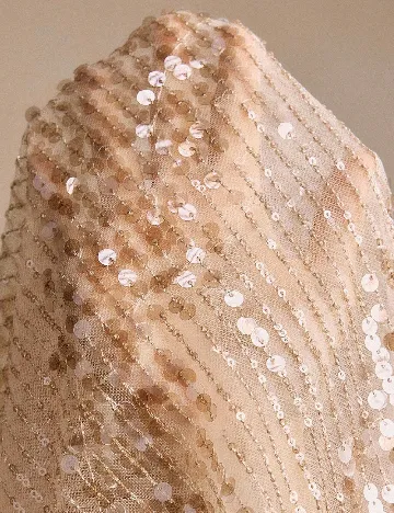 Camasa Anewsta, maro