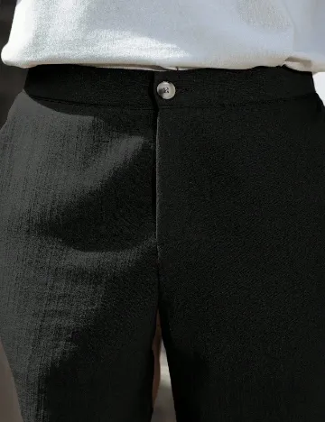 Pantaloni scurti SHEIN, negru