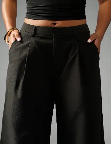 Pantaloni Missguided, negru