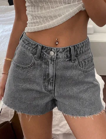 Pantaloni scurti SHEIN, gri