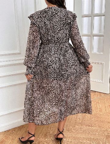 Rochie medie SHEIN CURVE, animal print