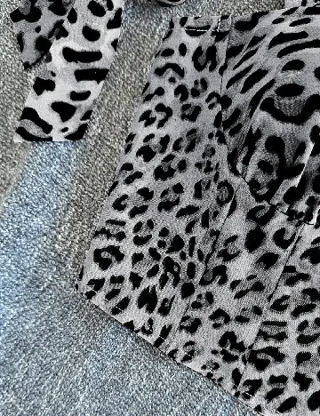 Top SHEIN, animal print