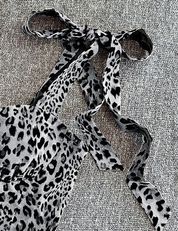 Top SHEIN, animal print