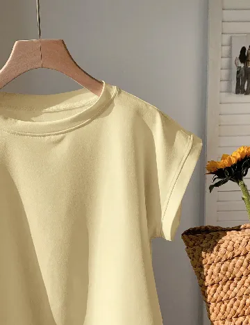 Tricou SHEIN, galben