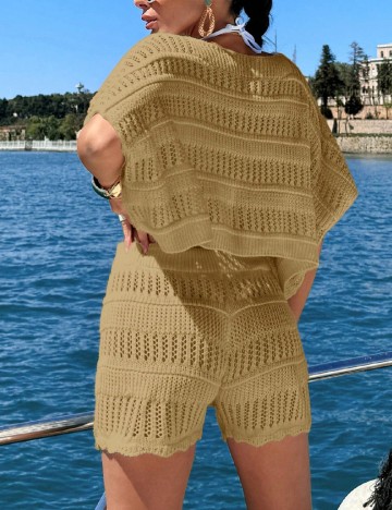 Compleu De Plaja SHEIN, maro