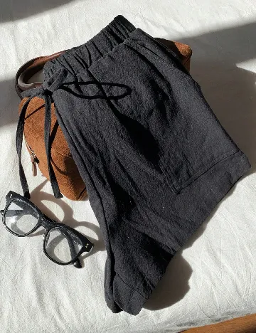 Pantaloni scurti SHEIN, negru