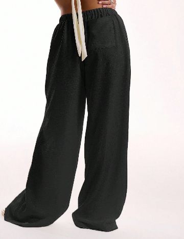 Pantaloni SHEIN, negru