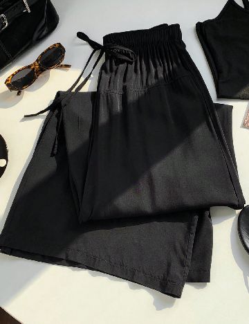 Pantaloni SHEIN, negru