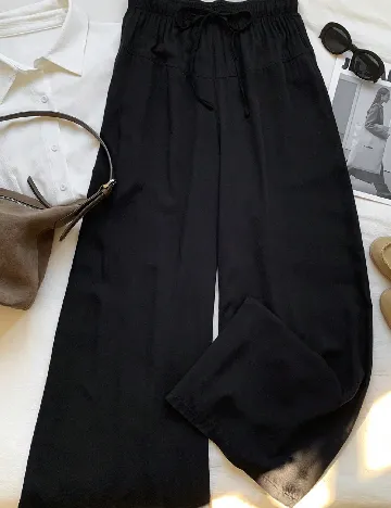 Pantaloni SHEIN, negru