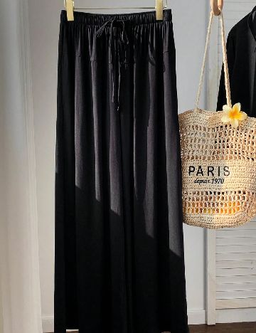 Pantaloni SHEIN, negru