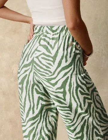 Pantaloni SHEIN Maternity, verde