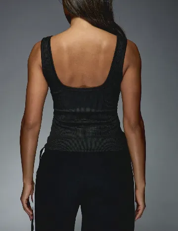 Top Missguided, negru