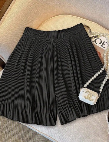 Pantaloni scurti SHEIN CURVE, negru