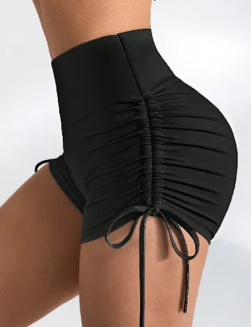 Pantaloni scurti SHEIN, negru